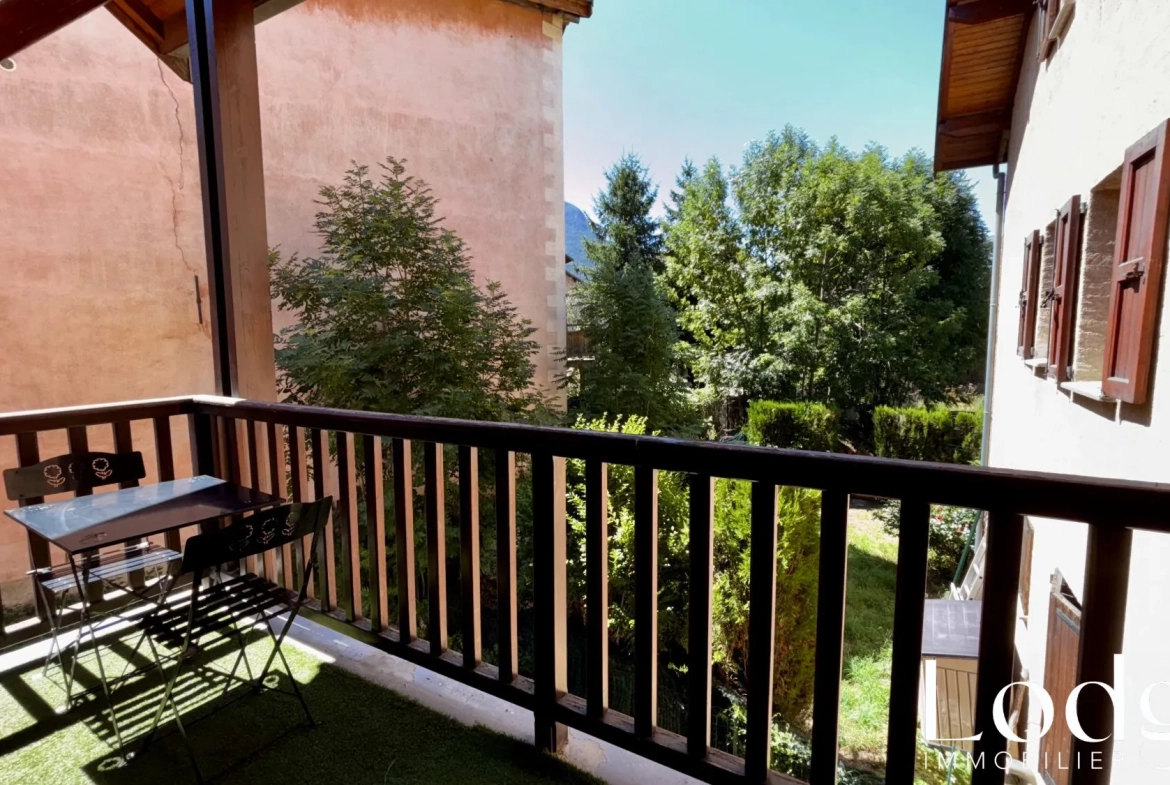 Vente d'un joli T2 à Briançon avec terrasse, cave et parking dans résidence récente 
