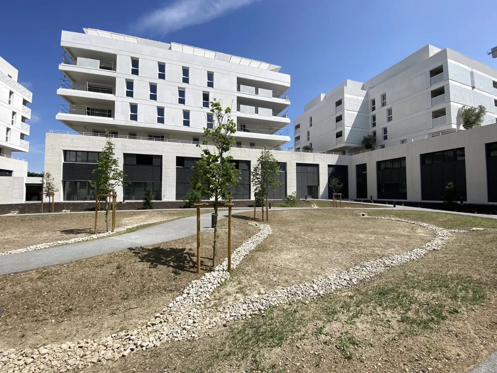 Appartement 4 pièces à vendre à Montpellier Prés d'Arènes, logement neuf avec loggia et parking 