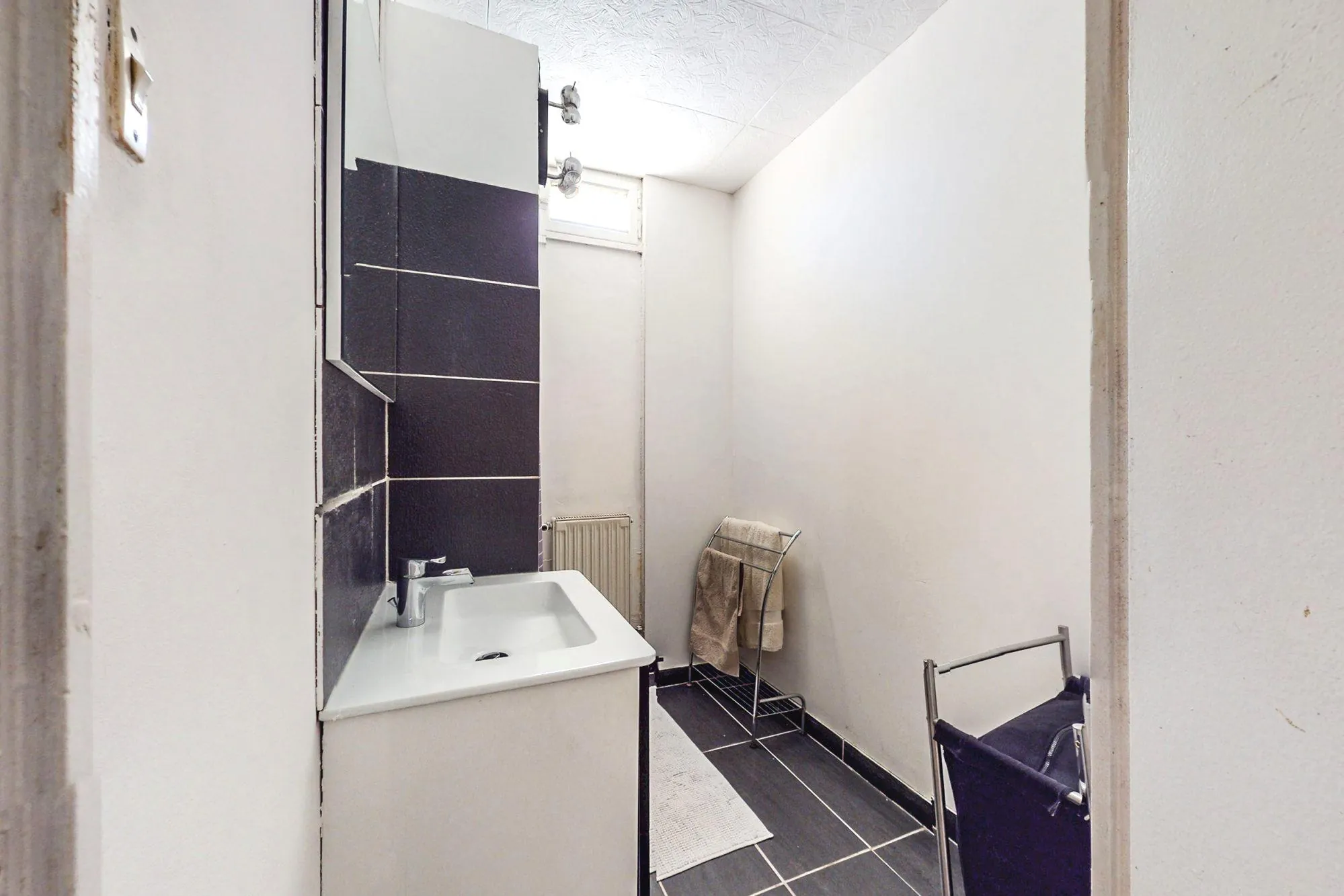 Appartement T2 lumineux de 53,19 m² à Lyon Cuire, secteur calme et proche transports 