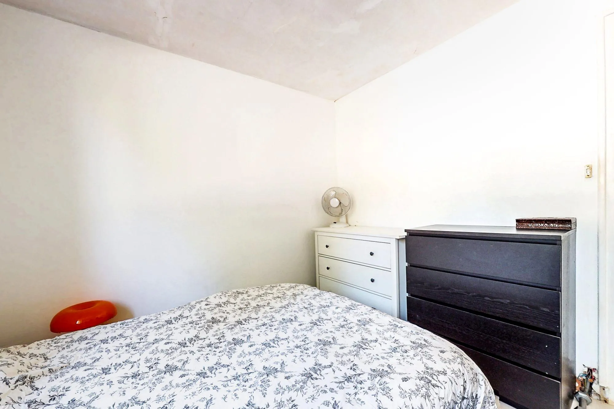 Appartement T2 lumineux de 53,19 m² à Lyon Cuire, secteur calme et proche transports 