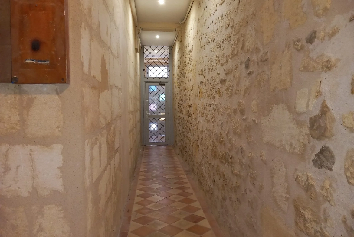 Appartement lumineux de 50m² à Bordeaux Centre, idéal investissement ou résidence 