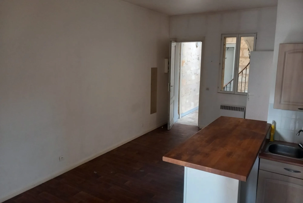 Appartement lumineux de 50m² à Bordeaux Centre, idéal investissement ou résidence 