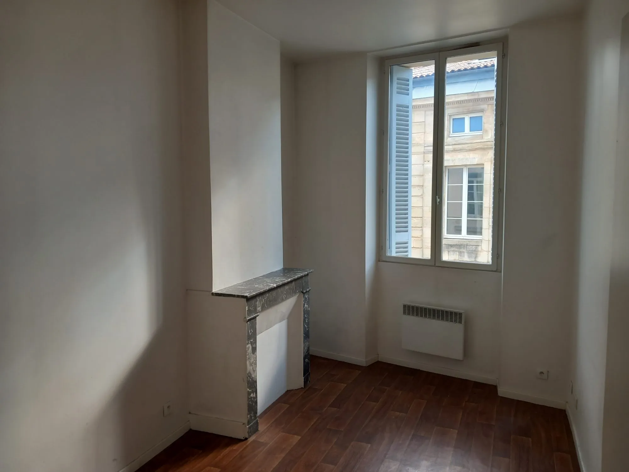 Appartement lumineux de 50m² à Bordeaux Centre, idéal investissement ou résidence 