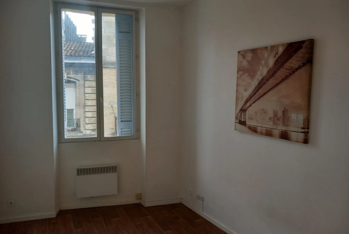 Appartement lumineux de 50m² à Bordeaux Centre, idéal investissement ou résidence 