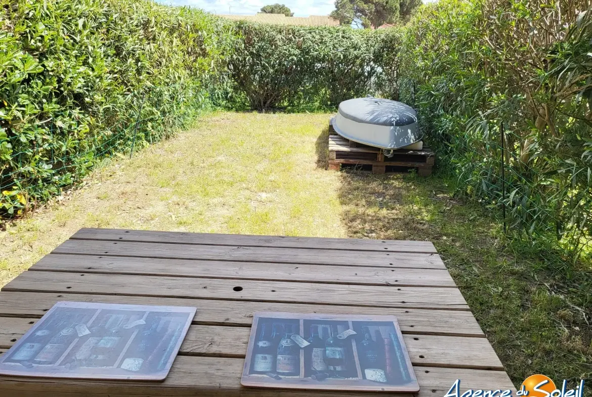 Magnifique maison T3 face à l'étang avec piscine et jardin à Le Barcarès 