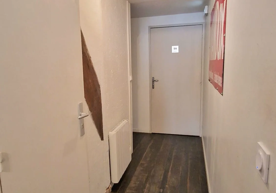 Fonds de commerce de 90 m² à Langeais, idéal pour la restauration avec terrasse 