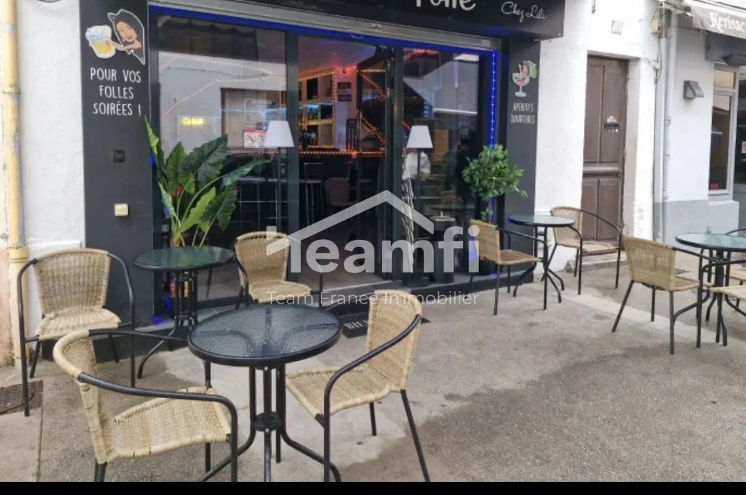 Fonds de commerce à vendre à Roanne - Bar, pub, karaoké avec licence 4 