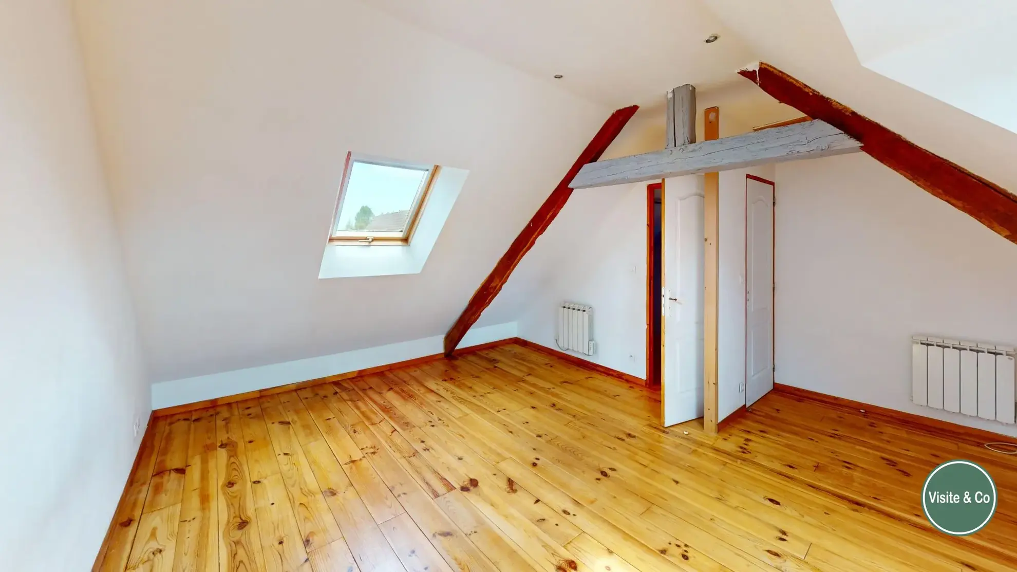 Maison de village 'Ophélie' à Bretteville-l'Orgueilleuse avec garage, idéale investissement ou résidence principale 