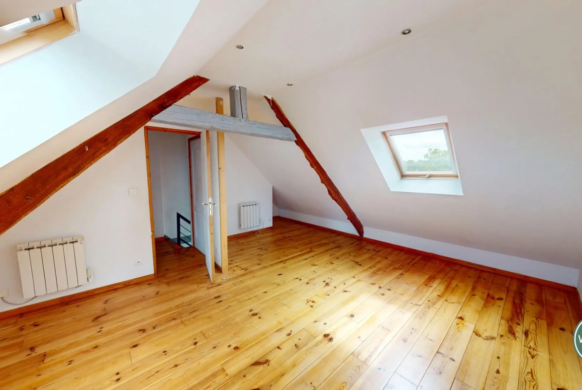 Maison de village 'Ophélie' à Bretteville-l'Orgueilleuse avec garage, idéale investissement ou résidence principale 