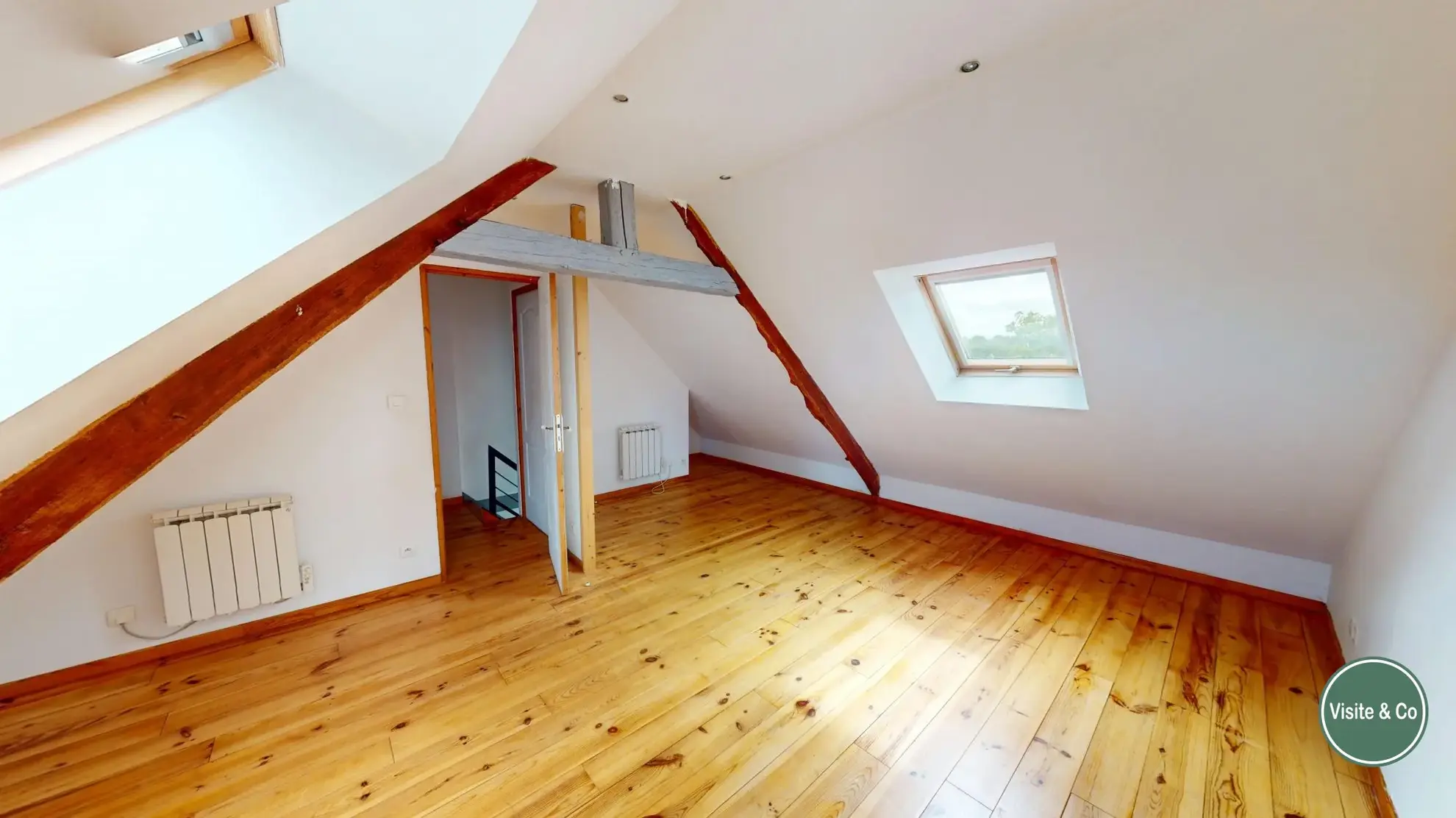 Maison de village 'Ophélie' à Bretteville-l'Orgueilleuse avec garage, idéale investissement ou résidence principale 