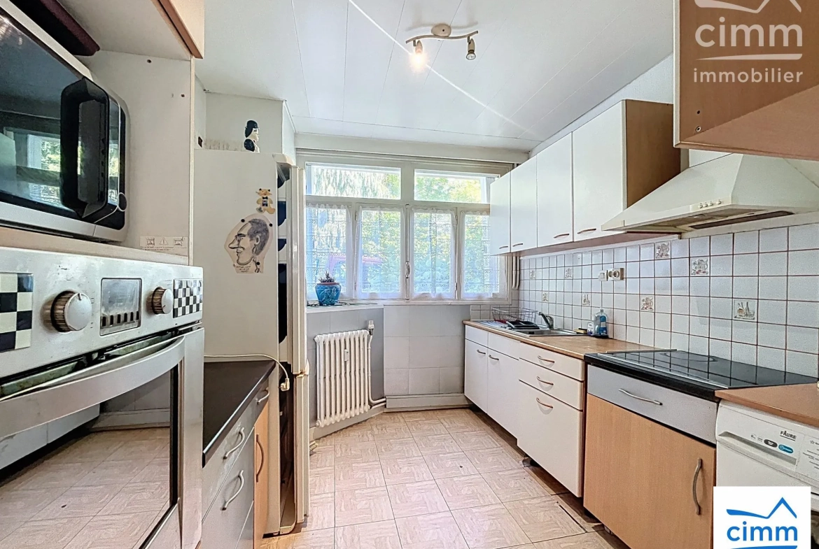 Bel appartement familial de 79 m² avec 3 chambres à Lannion 