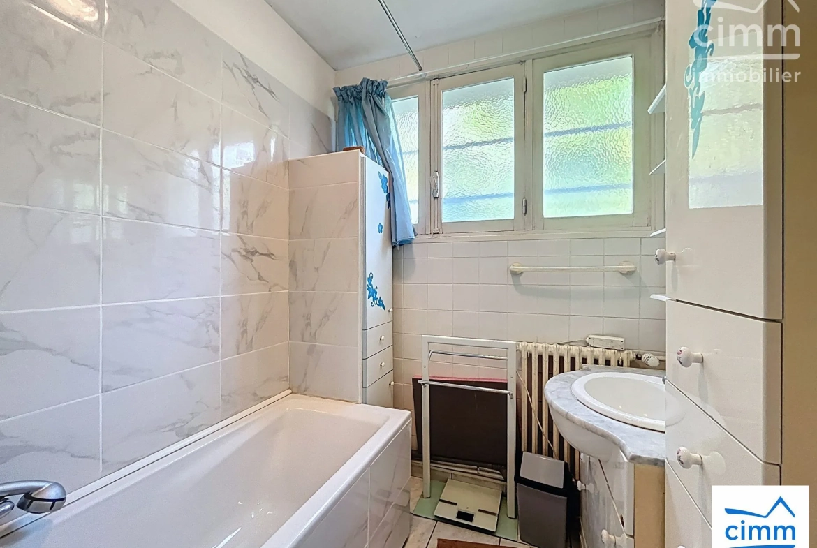 Bel appartement familial de 79 m² avec 3 chambres à Lannion 