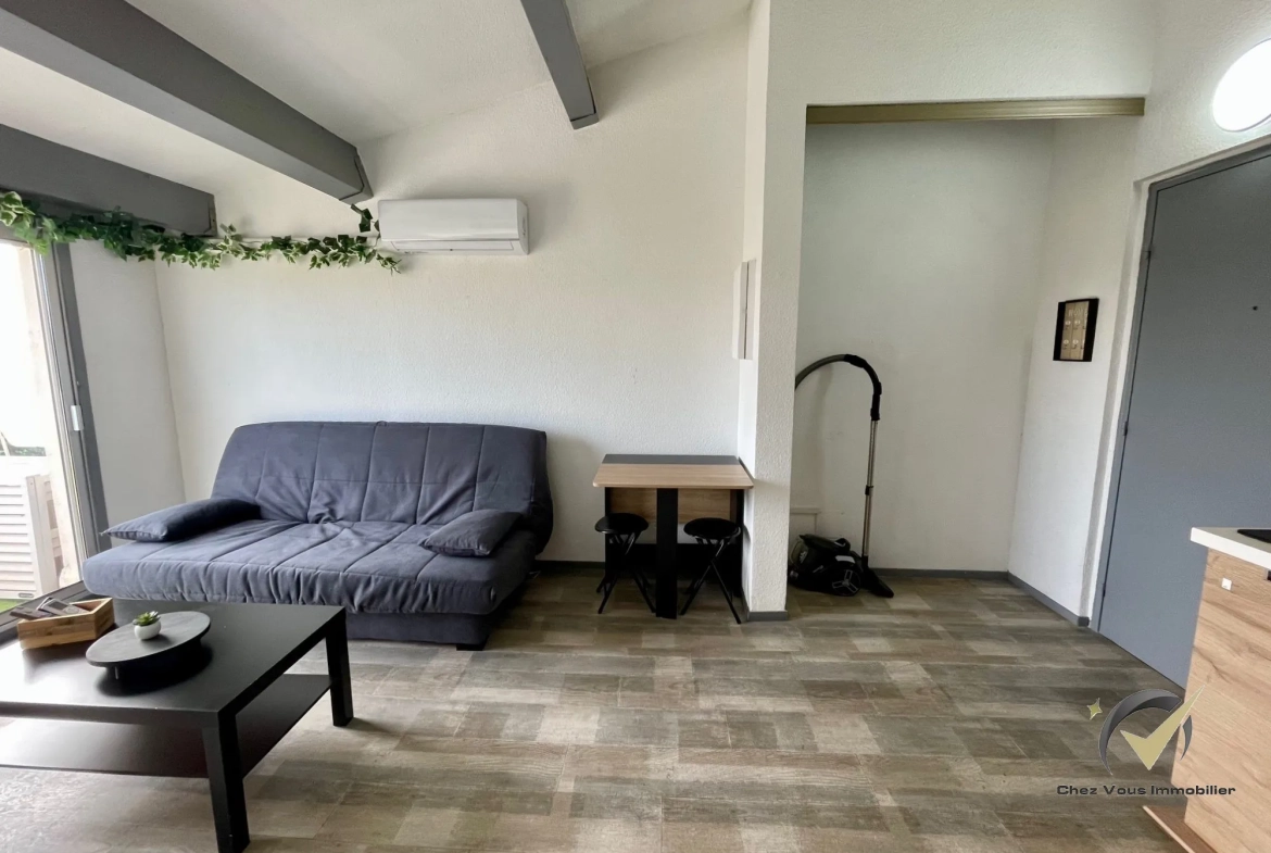 Appartement lumineux de 28 m² avec piscine et vue dégagée à Fréjus 