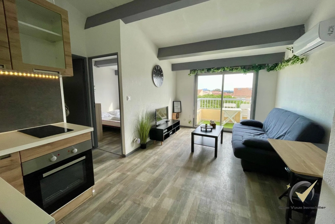Appartement lumineux de 28 m² avec piscine et vue dégagée à Fréjus 