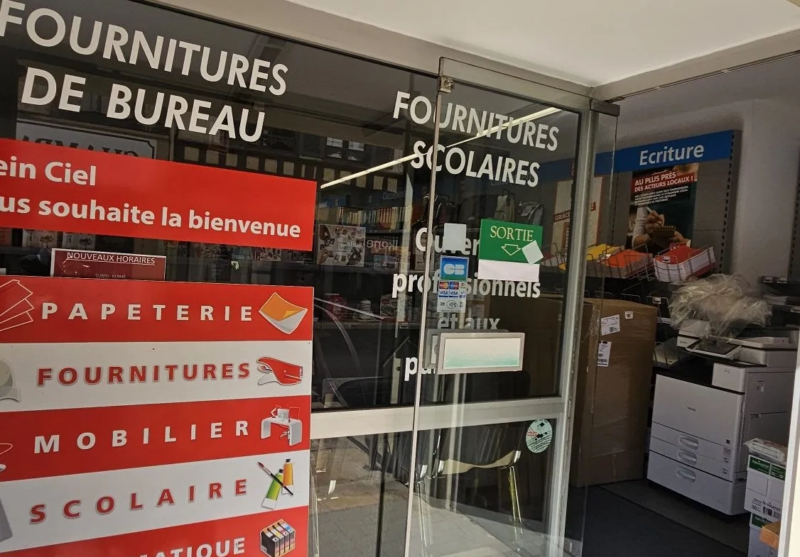 Fonds de commerce en vente à Bar-sur-Seine - Emplacement stratégique et forte rentabilité 