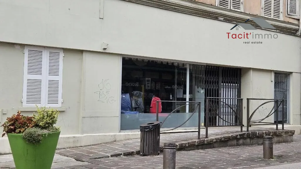 Fonds de commerce en vente à Bar-sur-Seine - Emplacement stratégique et forte rentabilité 