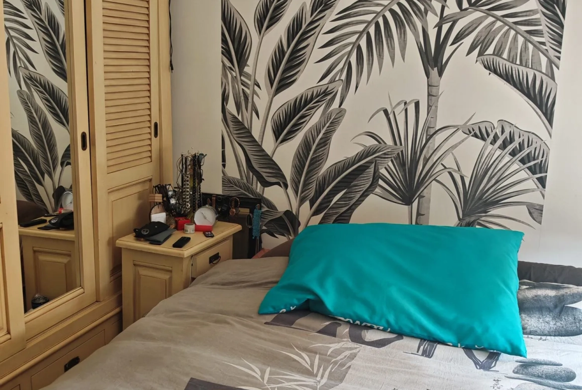 Appartement T4 spacieux à Sassenage avec cave et parking privé 