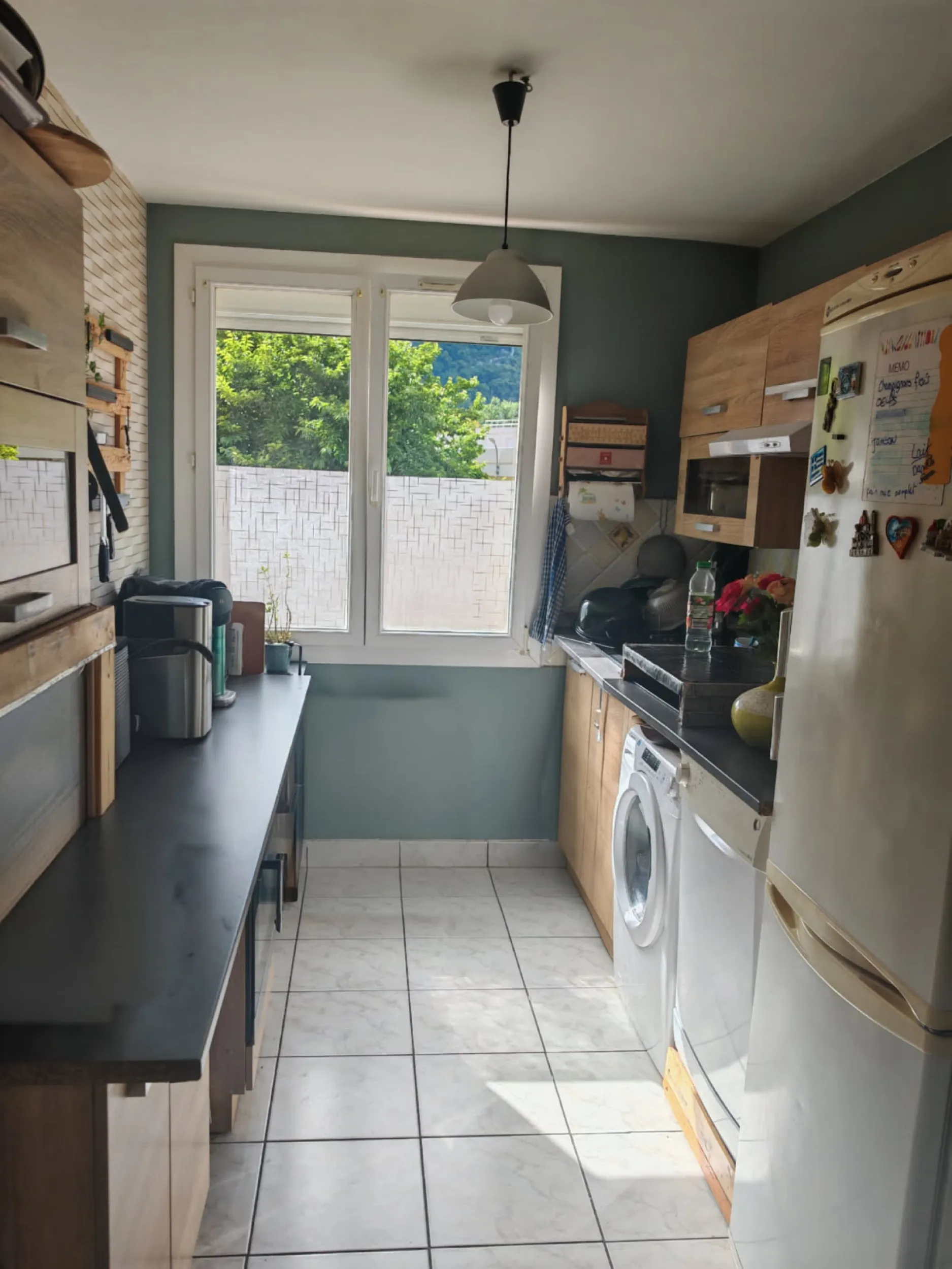 Appartement T4 spacieux à Sassenage avec cave et parking privé 