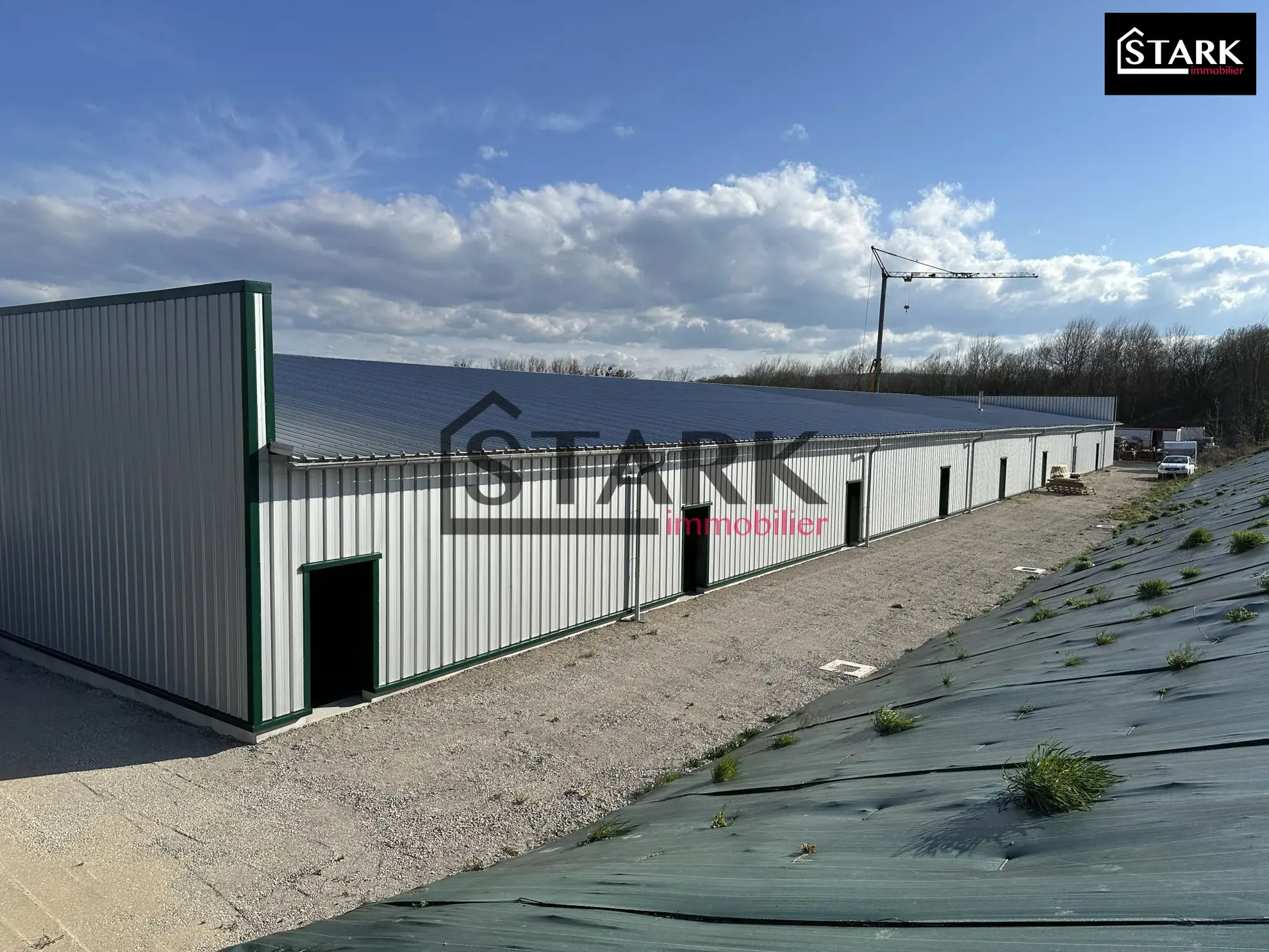 Bâtiments professionnels neufs à Saulnot - Espace modulable et sécurisé 