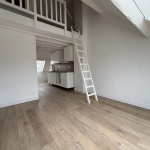 Appartement en dernier étage avec mezzanine à Lardy, faibles charges, proche écoles et commerces