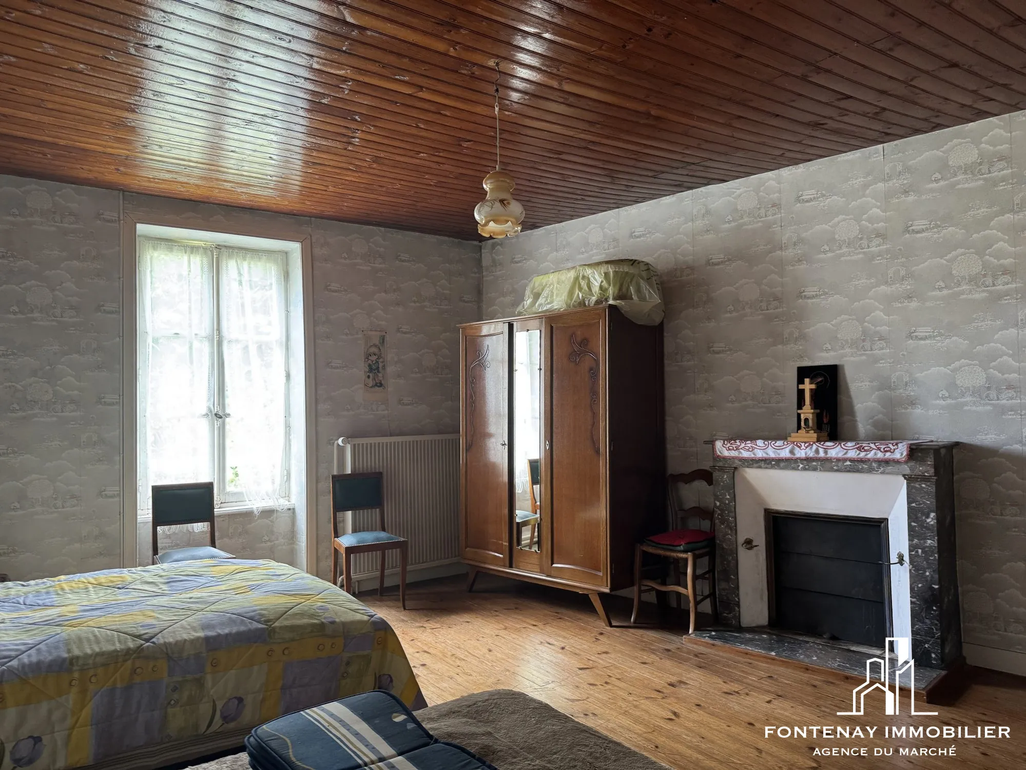 Belle maison de campagne avec terrain à Saint-Sulpice-en-Pareds – 152,94 m² 