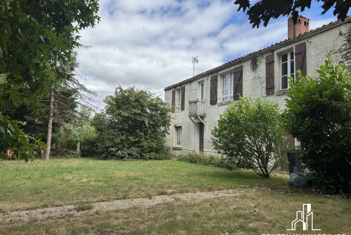 Belle maison de campagne avec terrain à Saint-Sulpice-en-Pareds – 152,94 m² 