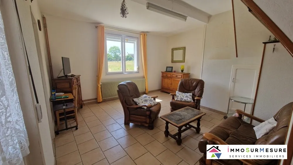 Maison ancienne à rénover de 118 m² avec jardin à Ivergny 