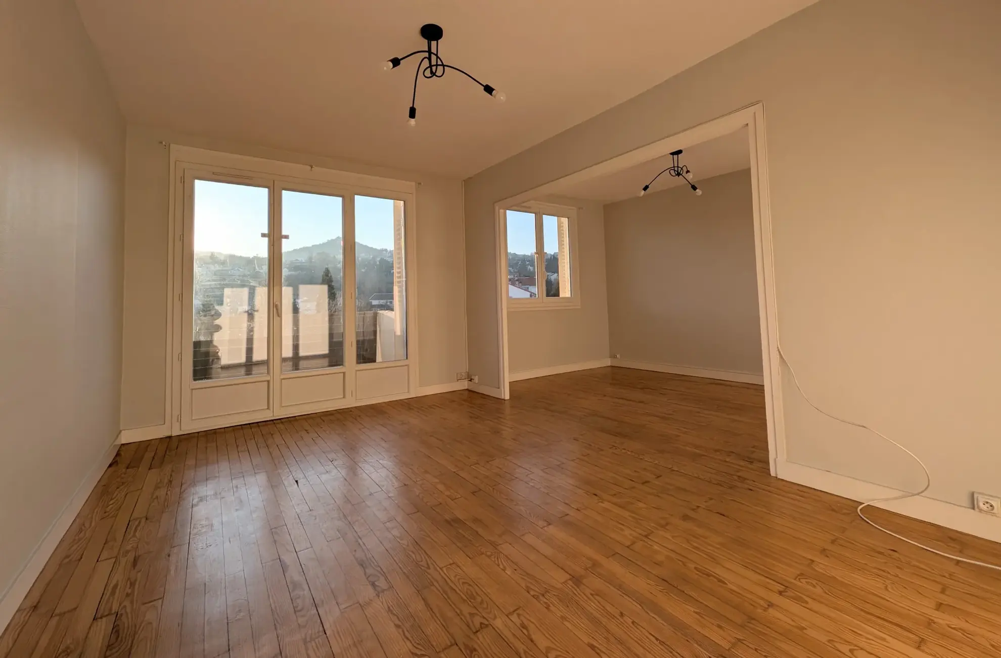 Appartement T4 avec balcon à Clermont-Ferrand - Dernier étage calme 