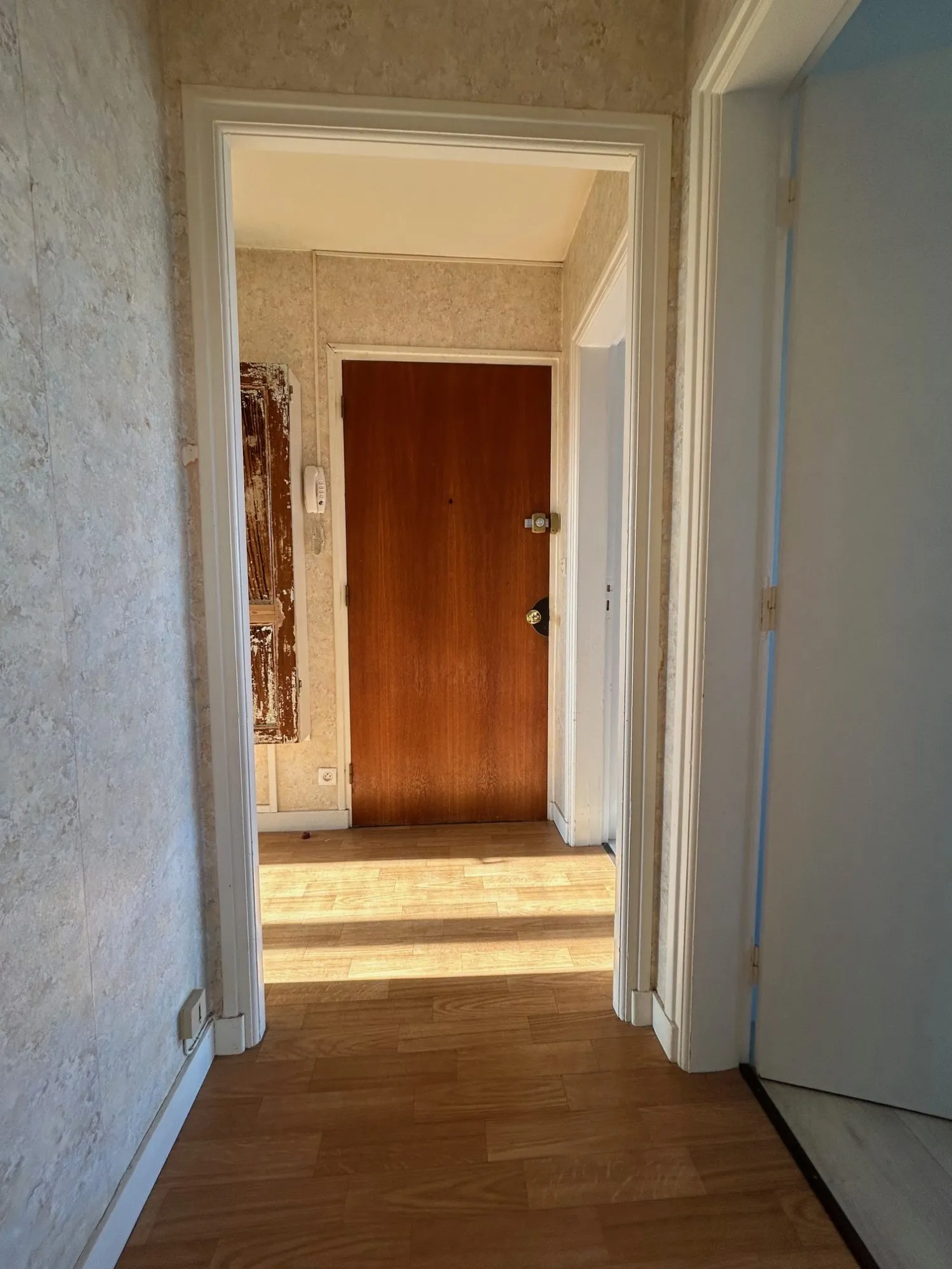 Appartement T2 avec Vue Mer à Douarnenez - 45 m² | Investissement et Résidence 