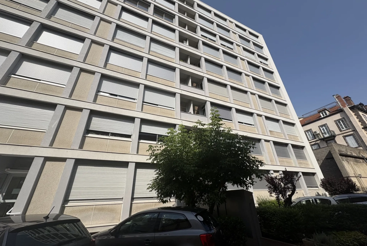 Appartement 3 pièces à vendre à Clermont-Ferrand, centre-ville, 56,58 m² 