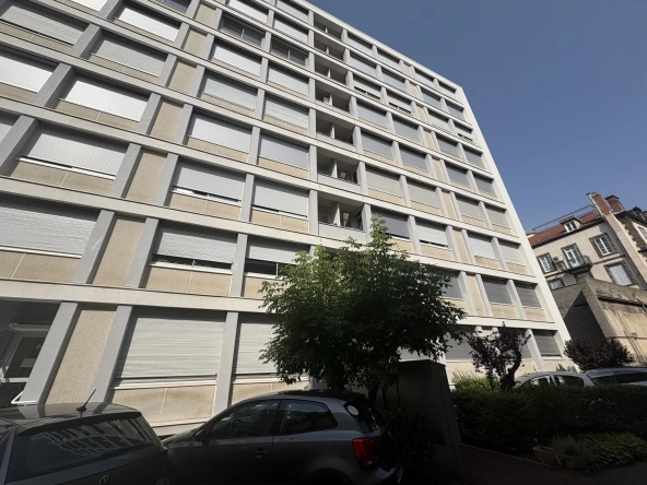 Appartement 3 pièces à vendre à Clermont-Ferrand, centre-ville, 56,58 m²