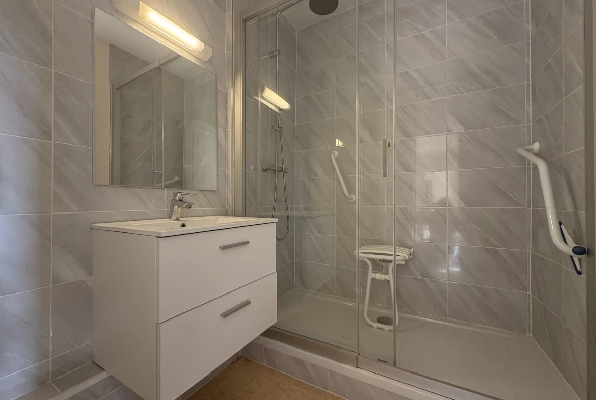 Appartement 3 pièces à vendre à Clermont-Ferrand, centre-ville, 56,58 m² 