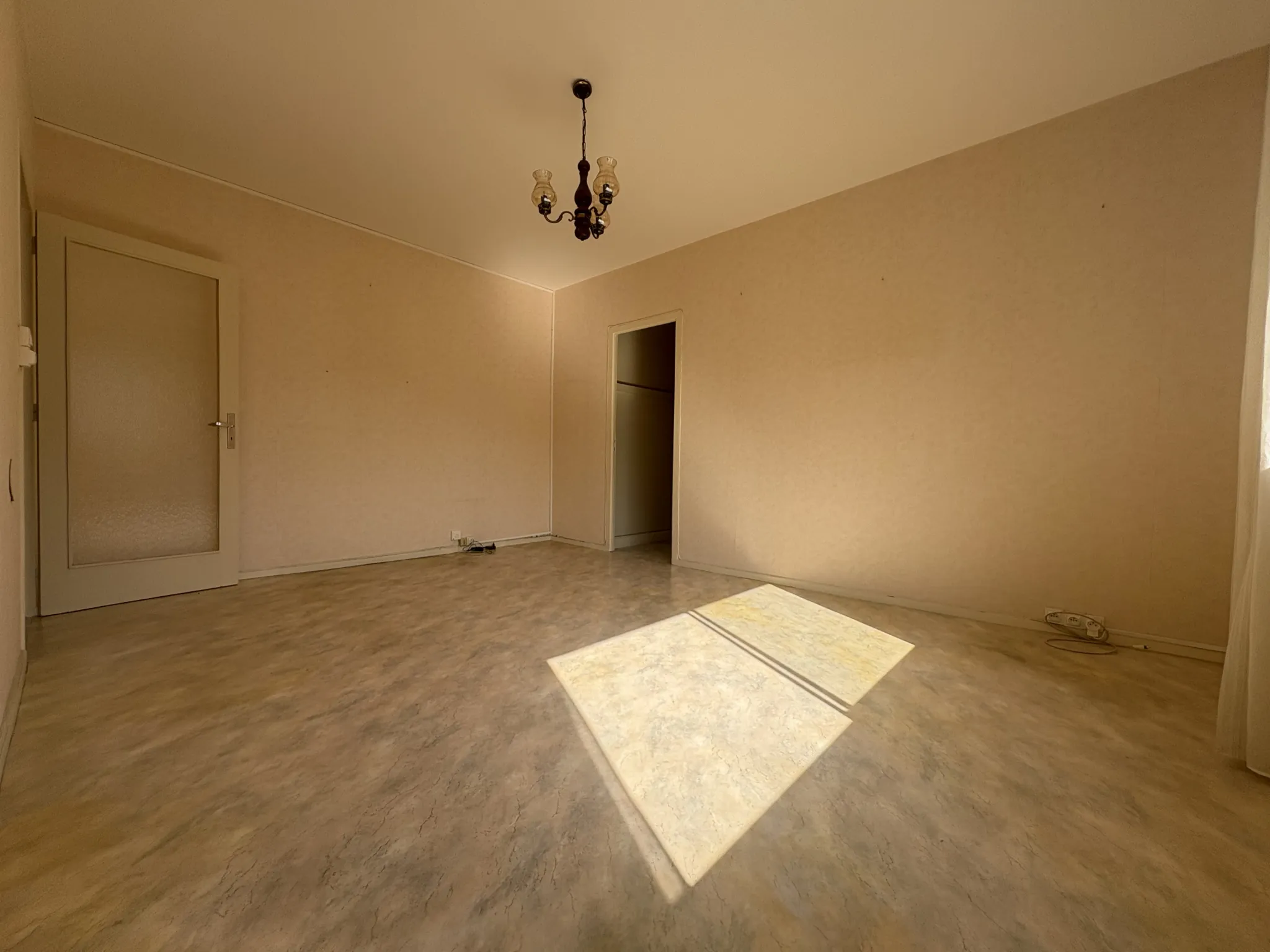 Appartement 3 pièces à vendre à Clermont-Ferrand, centre-ville, 56,58 m² 