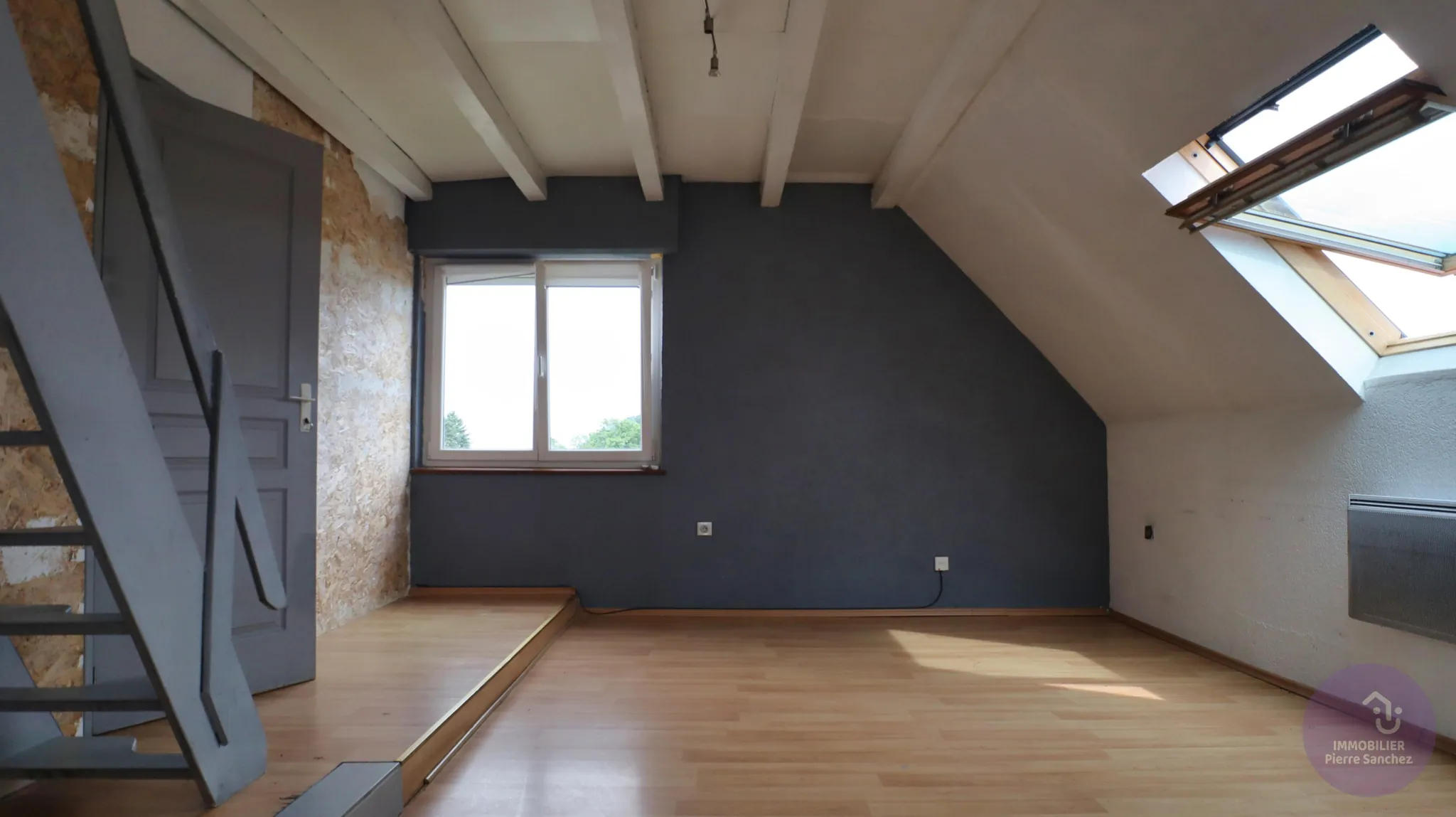 Appartement traversant lumineux de 70,40 m² avec loggia à Gresswiller 