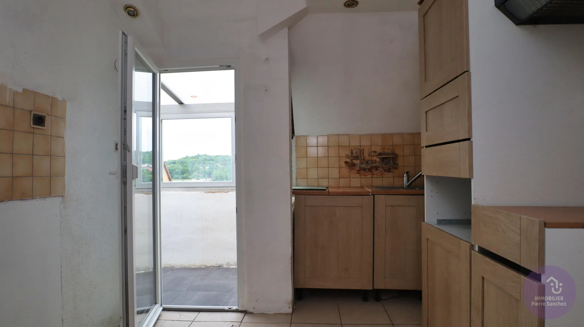 Appartement traversant lumineux de 70,40 m² avec loggia à Gresswiller 