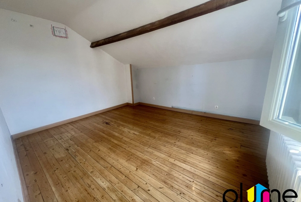 Maison à vendre à Avion – 115 m², 4 chambres, secteur résidentiel calme 