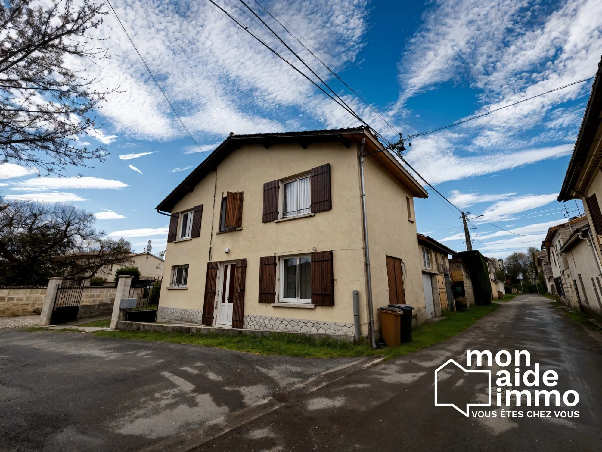 Maison 3 chambres à vendre proche de Libourne avec terrasse 