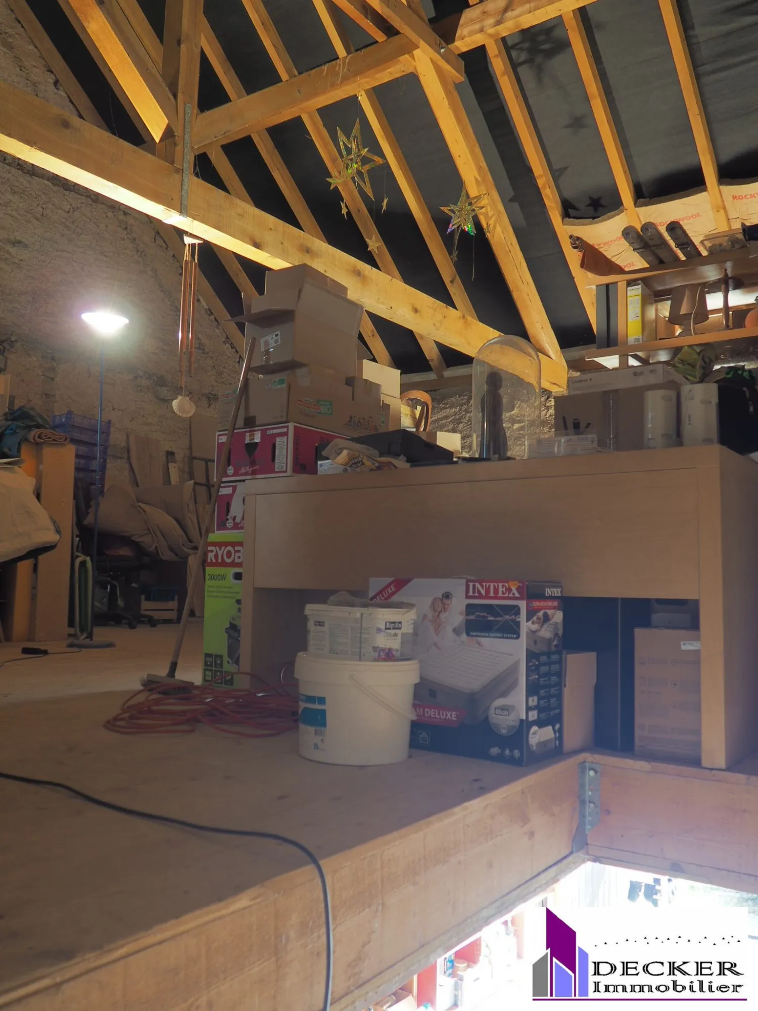 Maison rénovée de 121 m² avec dépendances et jardin à Schmittviller (57) 