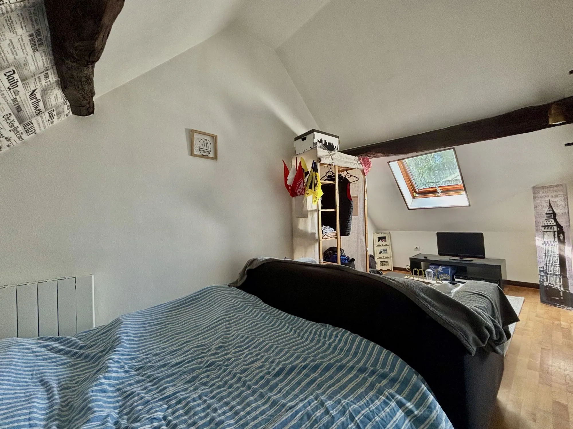 À vendre longue longère de 105 m² avec terrain à Saint-Benin-d'Azy 