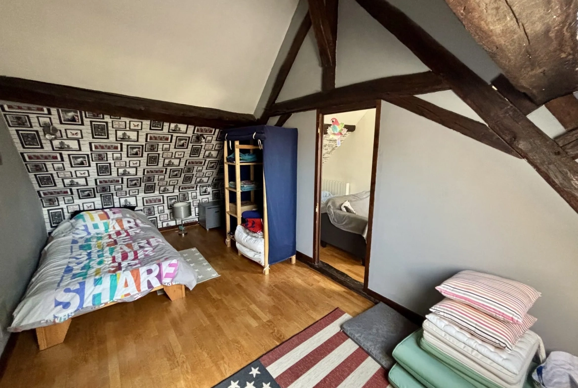 À vendre longue longère de 105 m² avec terrain à Saint-Benin-d'Azy 