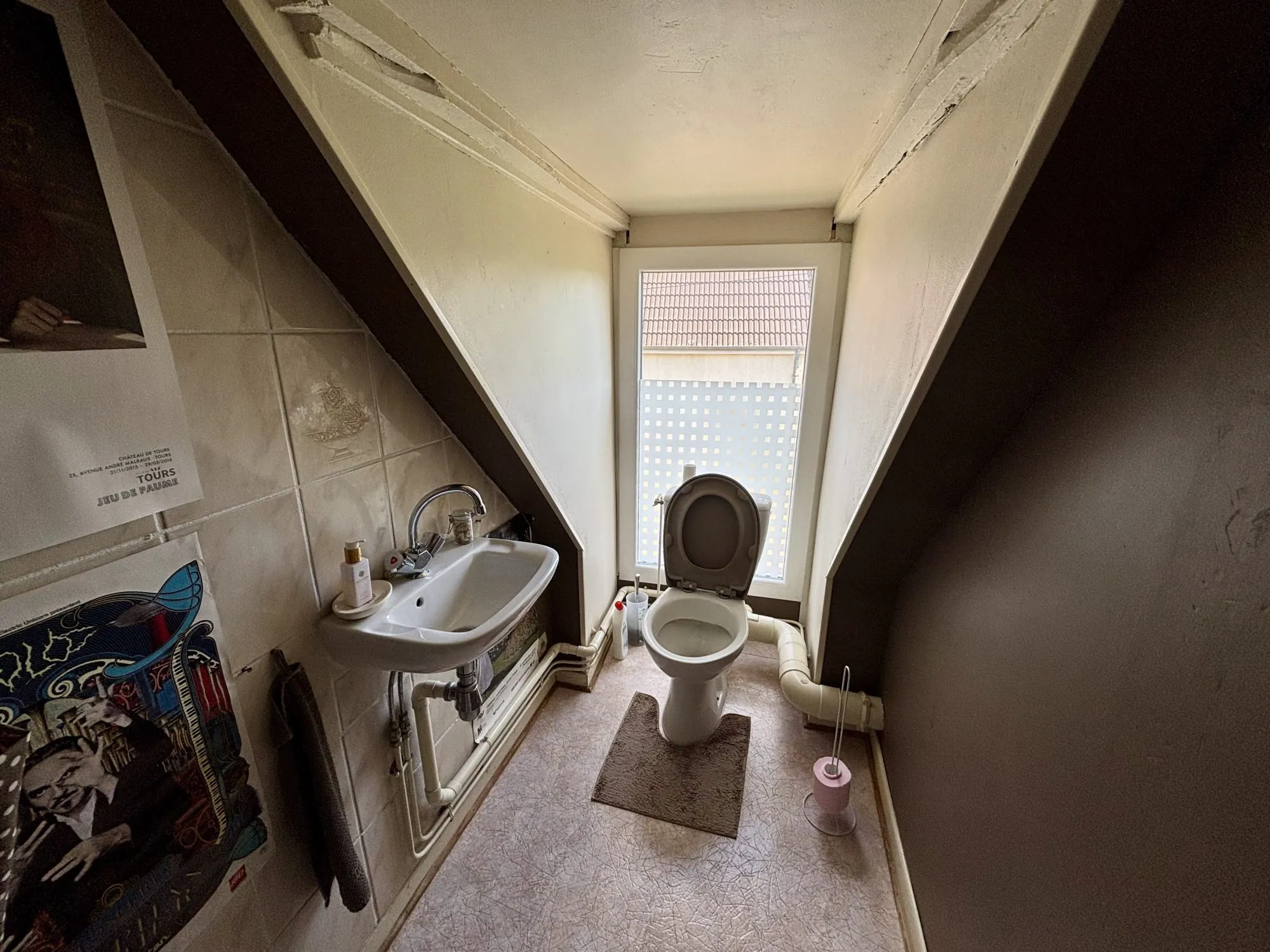 À vendre longue longère de 105 m² avec terrain à Saint-Benin-d'Azy 