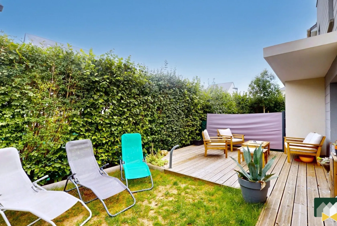 TERRASSE Appartement duplex avec jardin et terrasse à Chartres – Logement 3 pièces 