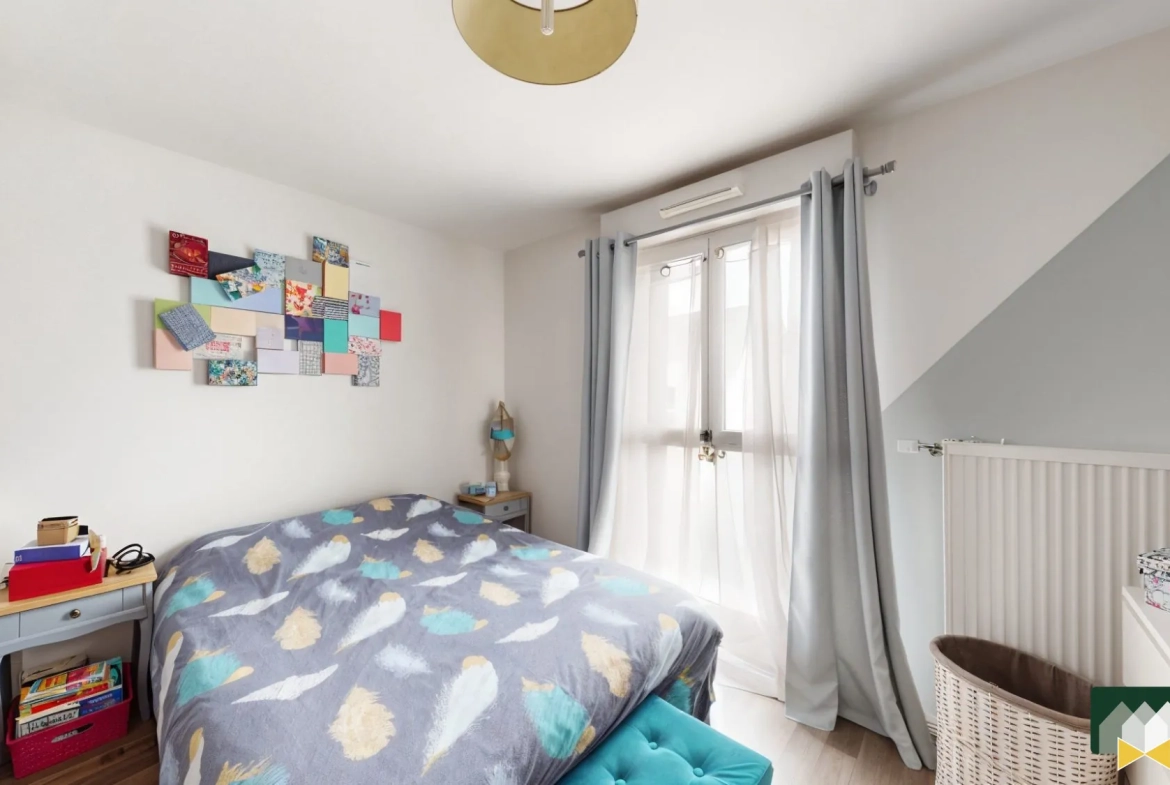 Appartement duplex avec jardin et terrasse à Chartres – Logement 3 pièces 