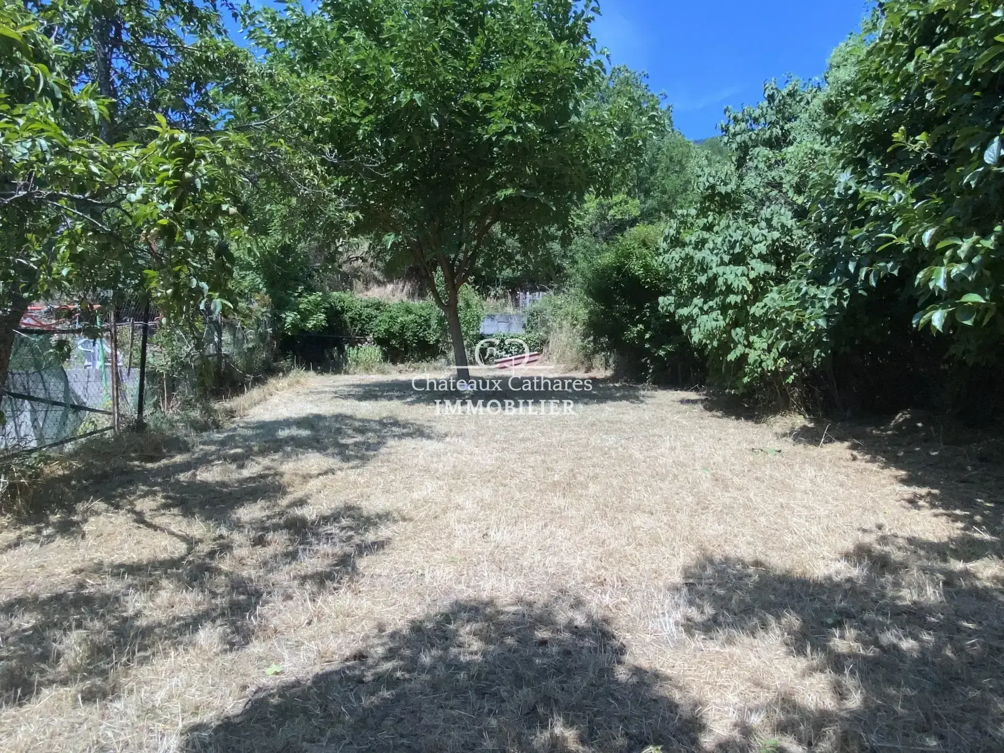 Maison de village à rénover avec grand potentiel à Salvezines - 110 m² 