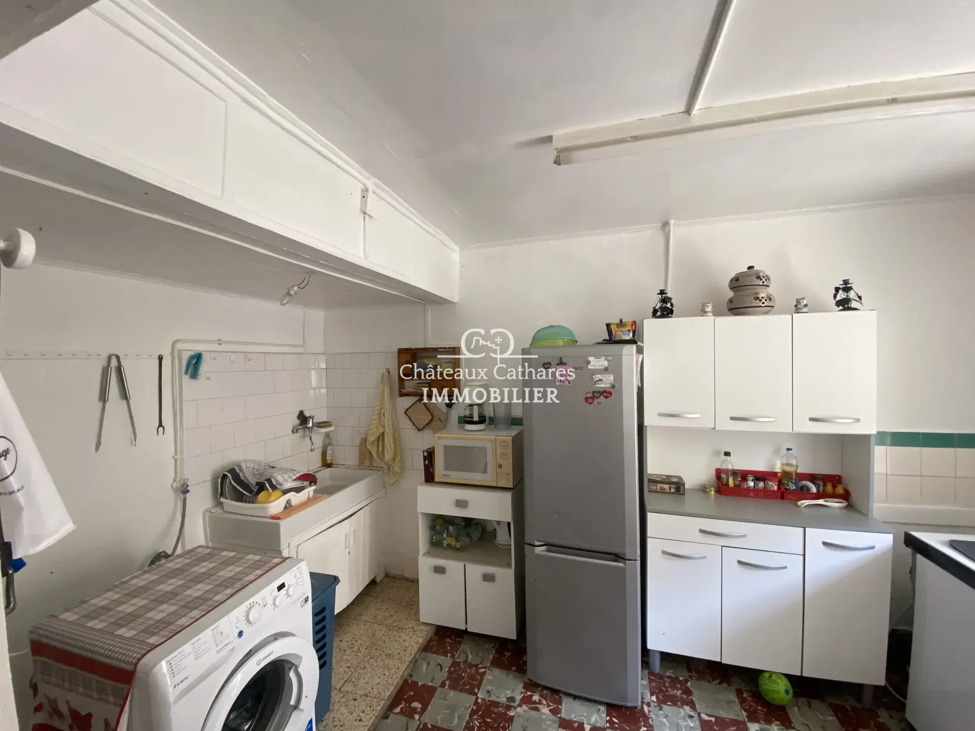 Maison de village à rénover avec grand potentiel à Salvezines - 110 m² 