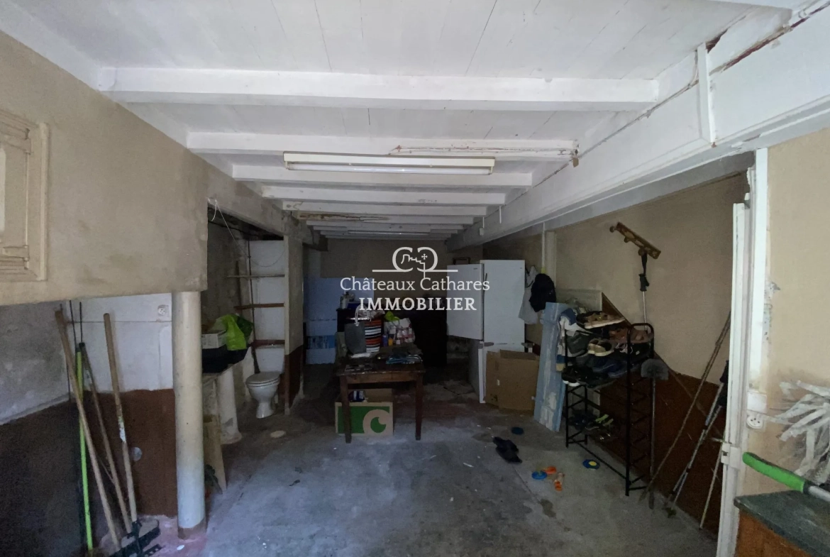 Maison de village à rénover avec grand potentiel à Salvezines - 110 m² 