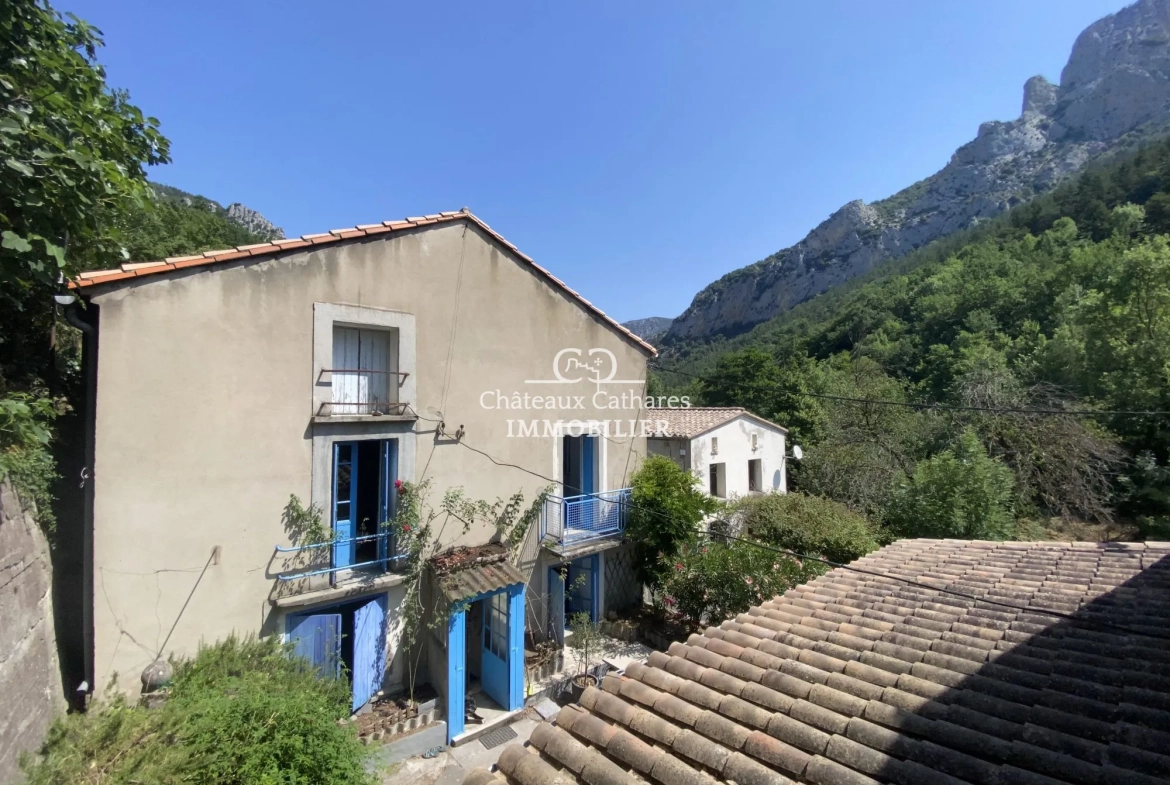 Maison de village à rénover avec grand potentiel à Salvezines - 110 m² 