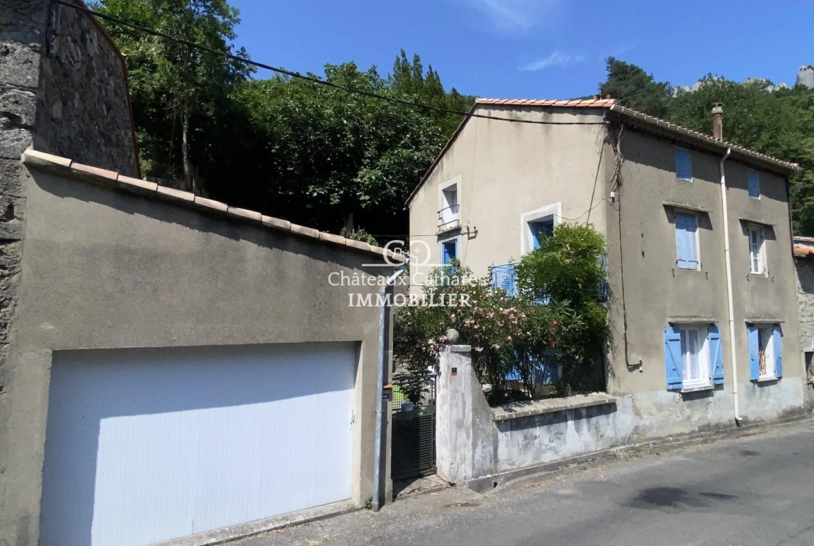 Maison de village à rénover avec grand potentiel à Salvezines - 110 m² 