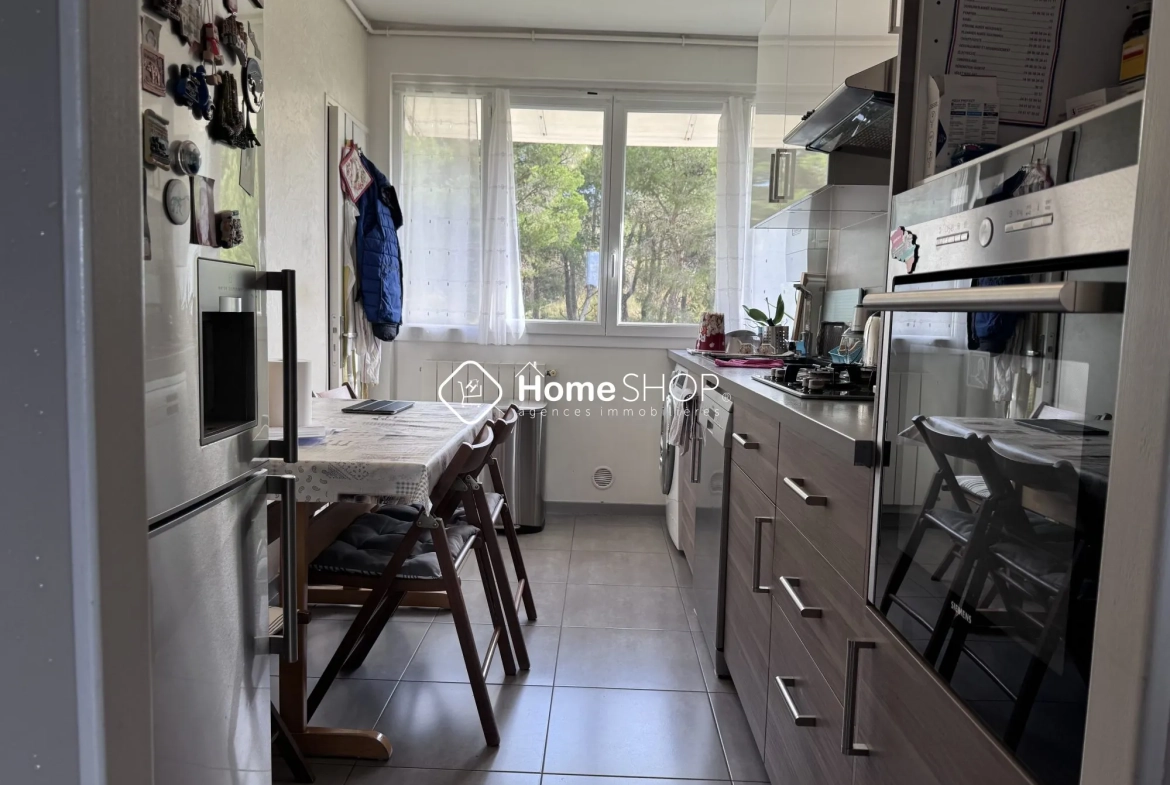 Bel appartement T4 rénové à Marseille dans le quartier Kallisté 