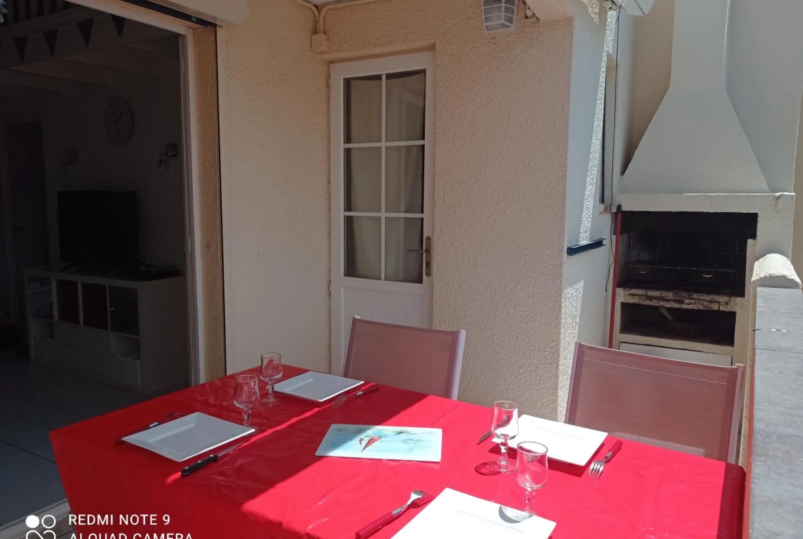 Appartement 2 pièces avec vue marina et piscine au Le Barcarès 